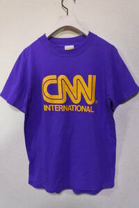 90's CNN INTERNATIONAL Vintage Tee size S USA製 パープル×イエロー