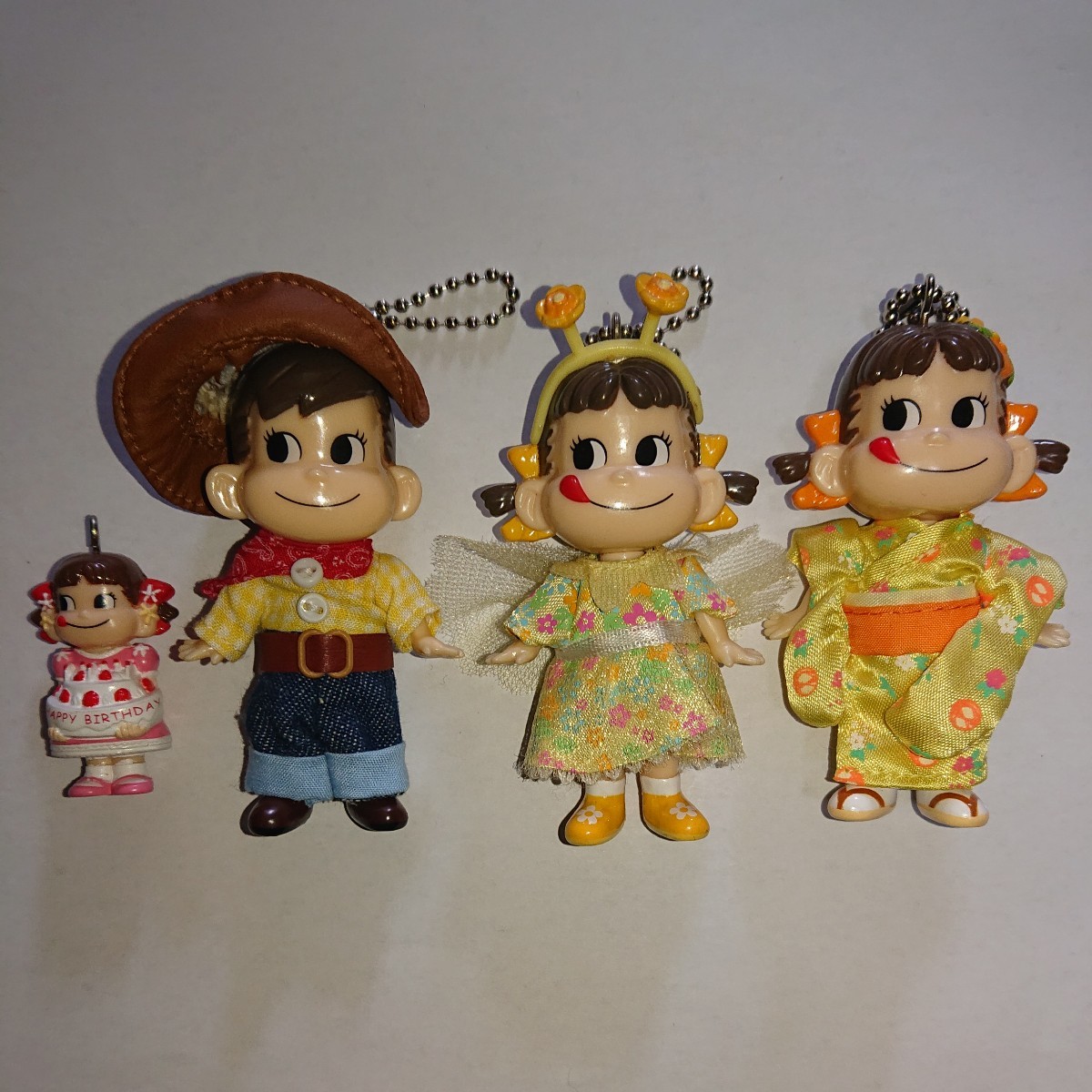 ヤフオク! -ペコちゃんキーホルダーの中古品・新品・未使用品一覧