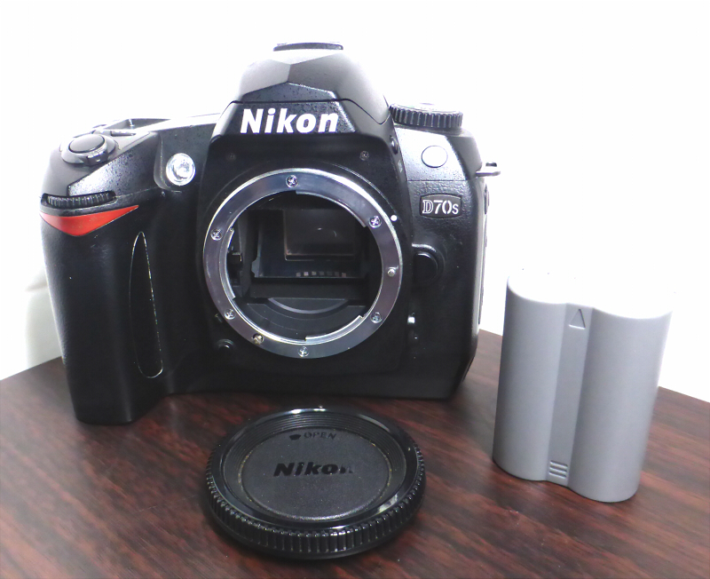 ニコン D70s ボディ オークション比較 - 価格.com ニコン D70s ボディ オークション比較 - 価格.com