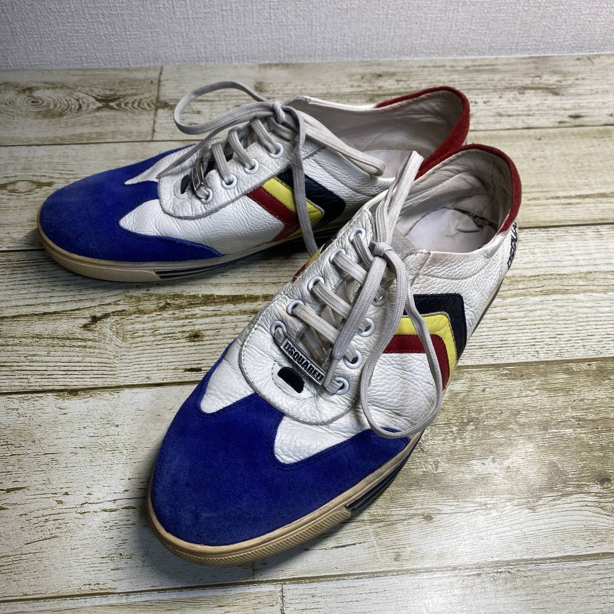 ヤフオク! -ディースクエアード スニーカーの中古品・新品・未使用品一覧
