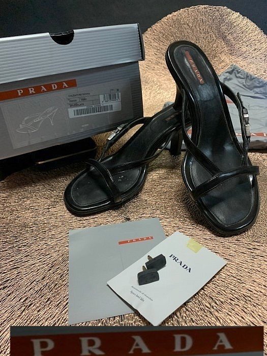 ヤフオク! -「calzature」(靴) (プラダ)の落札相場・落札価格