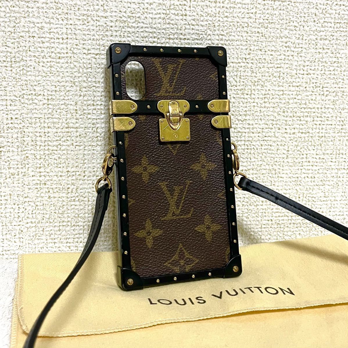 ヤフオク! -「ヴィトン アイトランク」の落札相場・落札価格