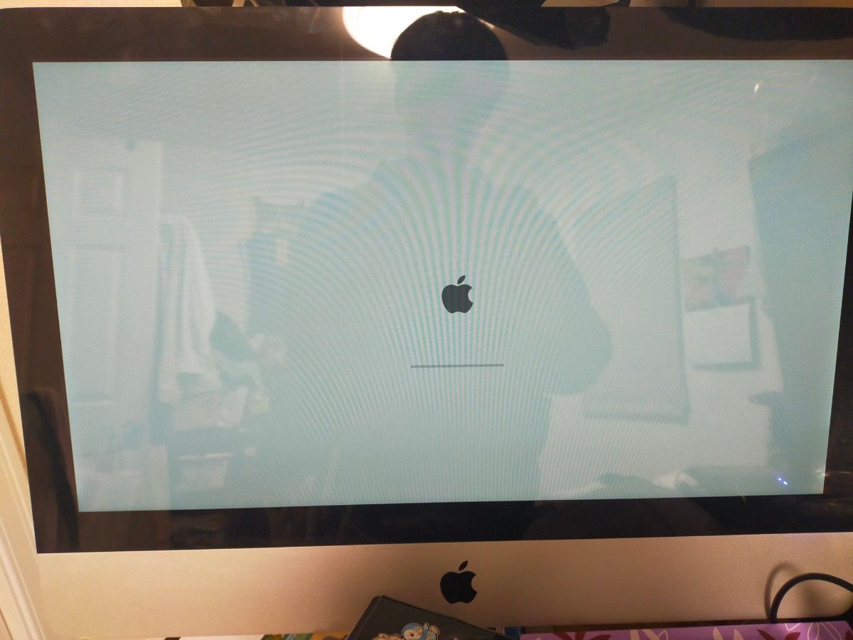 iMac (21 5-inch Mid 2010) MacOS&Win10 ジャンク扱いで｜PayPayフリマ