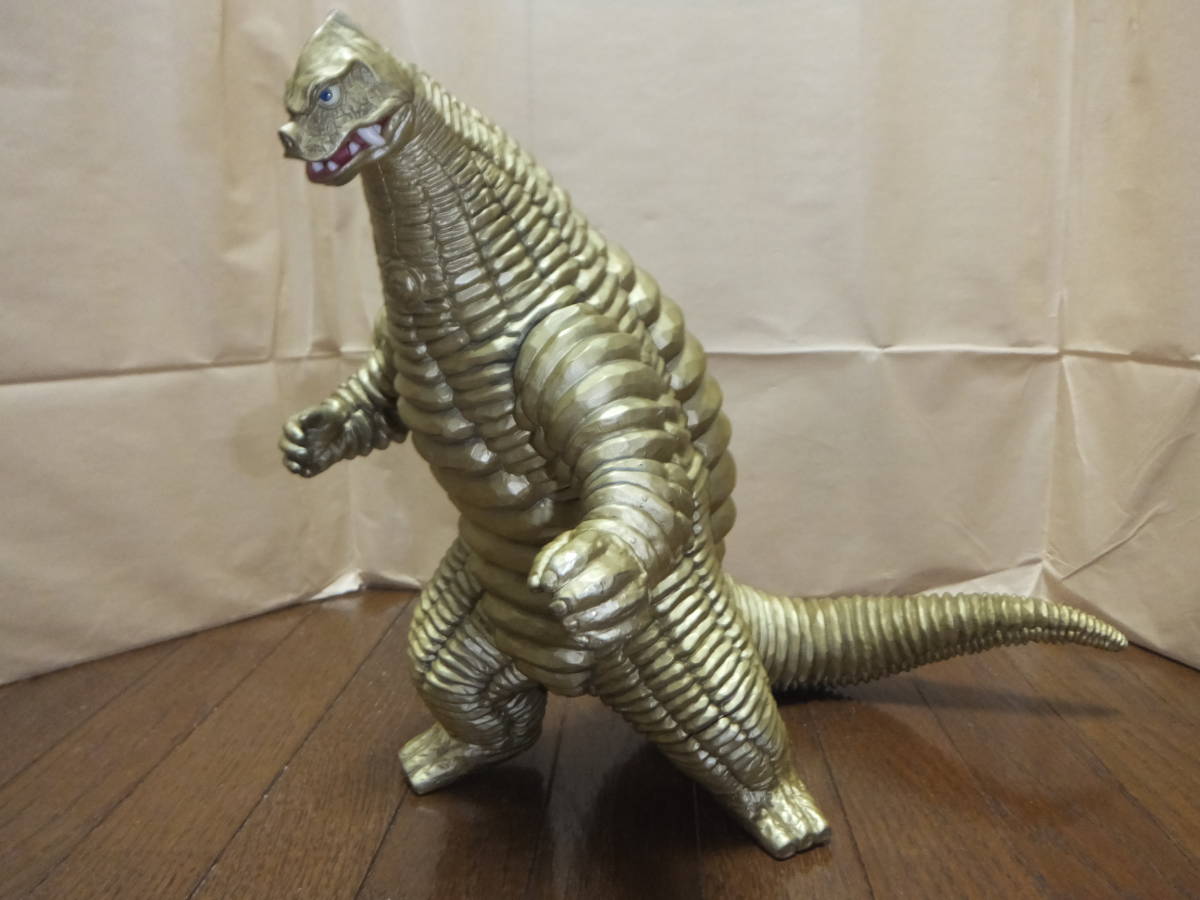 ヤフオク! - レッドキング(怪獣、宇宙人 ウルトラマン)の中古品・新品 ...