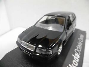 k 1/43 KADEN シュコダ オクタビア コンビ * 0558 Skoda スコダ * カデン ワゴン チェコ