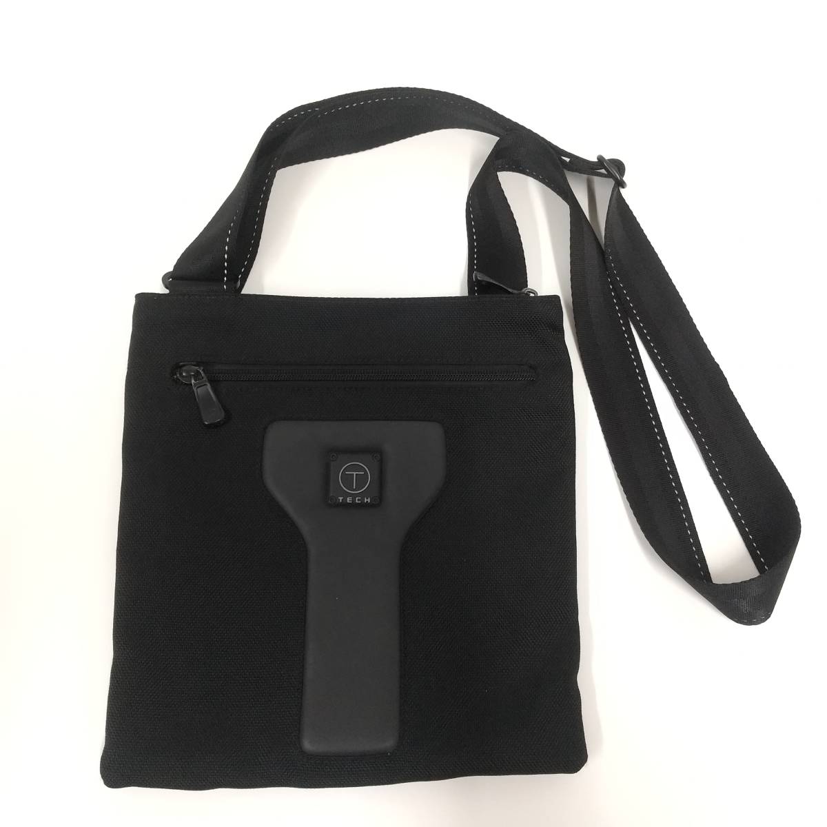ヤフオク! -「tumi t-tech」(かばん、バッグ) (トゥミ)の落札相場