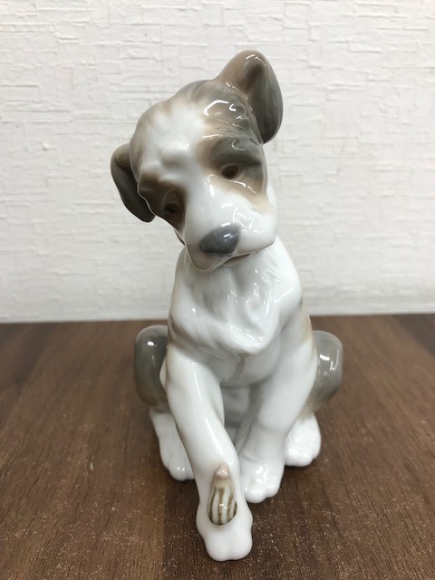 2021年激安 リヤドロ LLADRO マルチーズ フィギュリン 陶器 犬