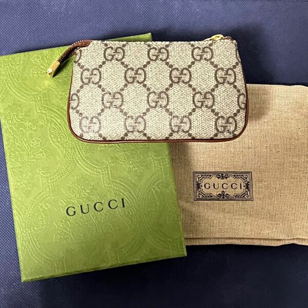 GUCCI グッチ　キーリング付き 小銭入れ