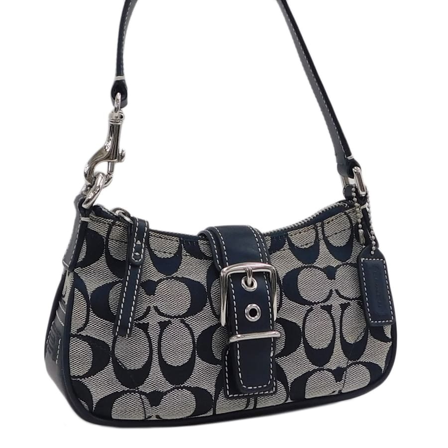 COACHコーチシグネチャーショルダーバッグの値段と価格推移は?|2,445 COACHコーチシグネチャーショルダーバッグの値段と価格推移は?|2,445