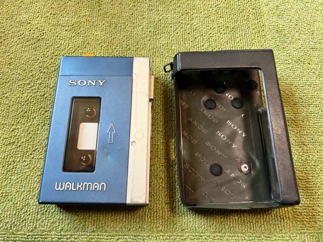ポイントキャンペーン中 最終値下げ!SONY ウォークマンTPS-L2ケース