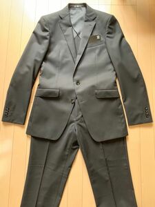 【新品】SUITSELECTスーツセレクト◆スーツ　セットアップ◆ブラック黒◆96Y7(細身LLサイズ)◆匿名配送