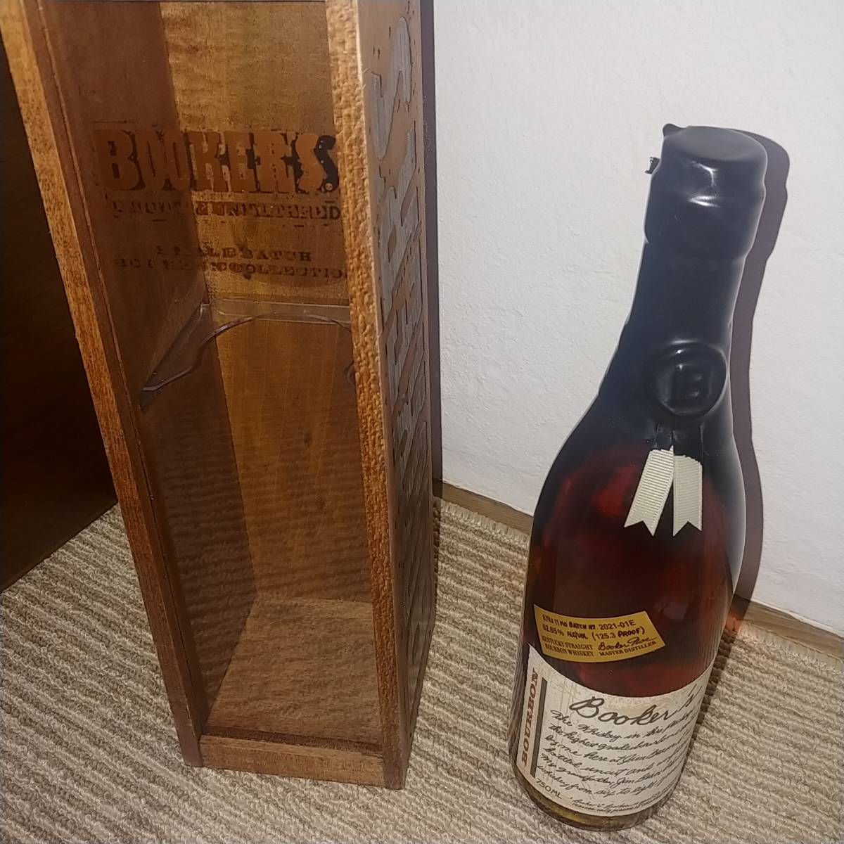 ヤフオク! -「ブッカーズ 750ml」(バーボン) (ウイスキー)の落札相場