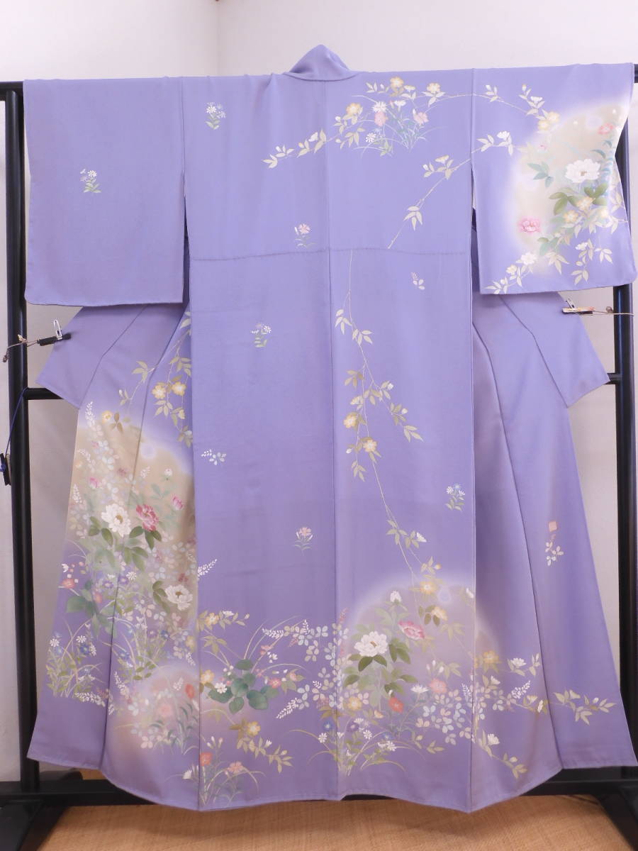 Hache d'argent - Pure soie, avec doublure, peint à la main par l'artiste, glycine pâle, flocons de neige et fleurs printanières, belle teinture dégradée, Hakama assorti, pas de crête, manches amples, Kimono femme, kimono, Robe de visite, Prêt à l'emploi