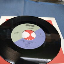 北斗の拳レコードシングル盤 愛をとりもどせ クリスタルキング ユリア永遠に　中古レコード_画像5