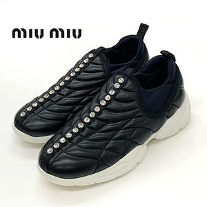 6242 MiuMiu leather biju- quilting sneakers black 