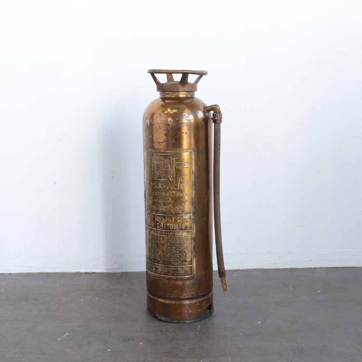 ヤフオク! -消火器 アンティークの中古品・新品・未使用品一覧