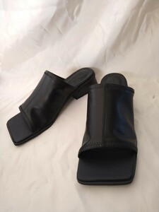  new goods [S]EVOL soft leather square tu sandals i-boru