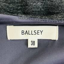 z018 【美品】BALLSEY 38 ワンピース グレー 七分袖 シック 清楚 大人カジュアル 美シルエット きれいめ セミフォーマル 女子会 彼氏ウケ_画像8