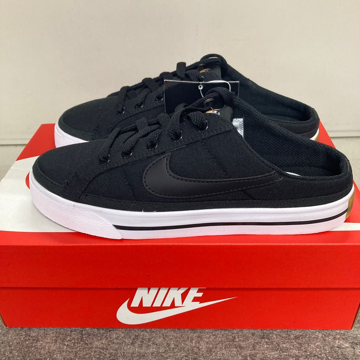 新品NIKE コート レガシー ミュール スリッポンレディーススニーカー