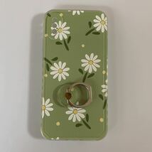 iPhone XS シリコンケース　花柄　黄緑　スマホリング付き_画像1