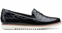 Clarks クラークス 23.5cm ブラック フラット パテント レザー エナメル クロコ 型押し パンプス ローファー スリッポン サンダル RRR91_画像2