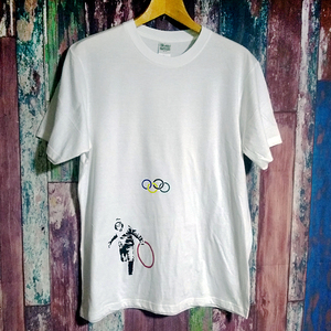 送込　バンクシー　Banksy　盗まれたオリンピックリング　半袖Tシャツ　白　Lサイズ