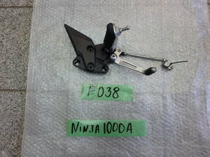 F038 ★ カワサキ　純正　Ninja1000 ABS 2014 JKAZXT00**48　シフトチェンジペダル　ステップASSY　★