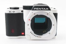 美品 PENTAX ペンタックス ミラーレス一眼カメラ K-01 ボディ ホワイト/ブラック_画像5