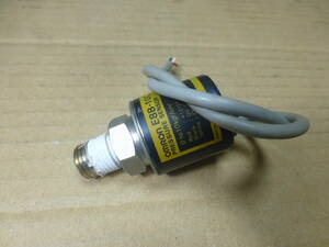 OMRON E8B-10C PRESSURE SENSOR(管理番号N)