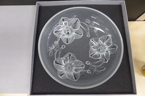 ★共箱・未使用保管品★　ラリック クリスタル　LALIQUE　クリスタルガラス　花模様　鉢　ボウル　Lily 百合 オーキッド Orchid 直径24㎝　