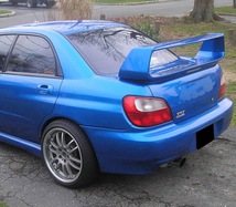 2002-2007 スバル インプレッサ GD系 WRX セダン リアウィングスポイラー 大型トランクスポイラー ABS 塗装込み品 LEDライト付_画像3