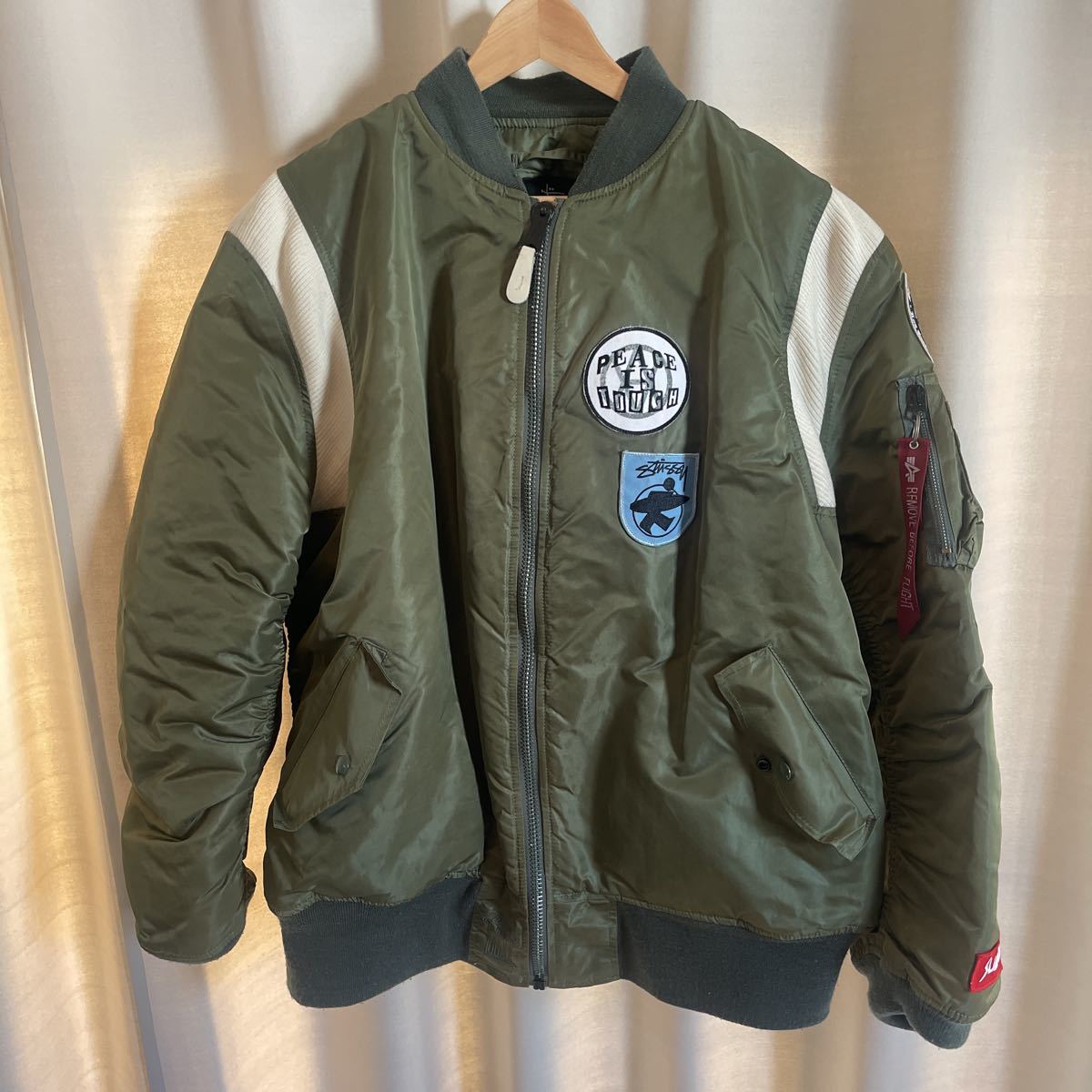 ヤフオク! -「stussy ma-1」の落札相場・落札価格