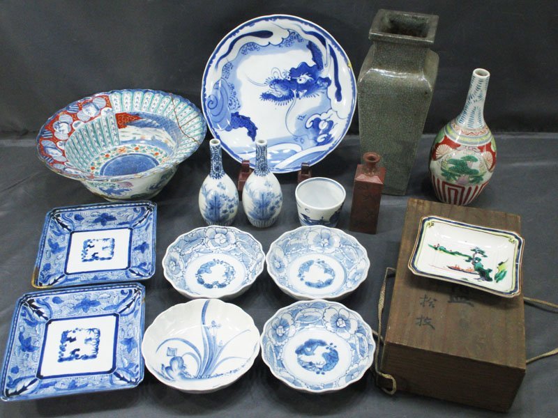 ヤフオク! -「角皿 古伊万里」の落札相場・落札価格