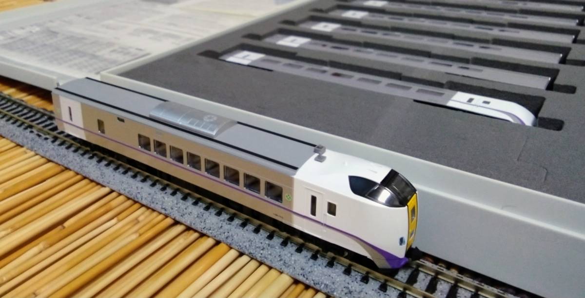 新品 TOMIX キハ261-1000新塗装 基本 増結 単品キハ260 計8両 camping.com
