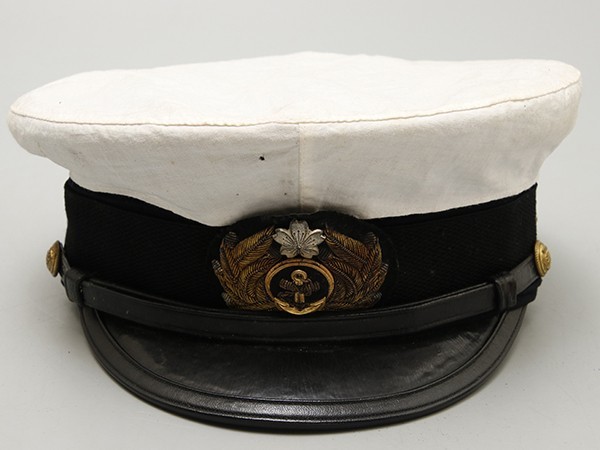 ヤフオク! -「海軍士官帽子」の落札相場・落札価格