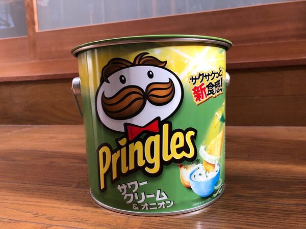 プリングルス　お菓子缶（缶のみ）