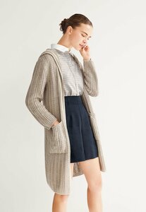 2022【美品】FOXEY BOUTIQUE フォクシーブティック Cardigan Lierre カーディガン リエール サイズF ケーブル 42611 ニット パーカー