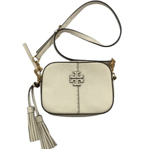 !! TORY BURCH Tory Burch lady's shoulder bag white a little scratch . dirt equipped 