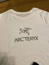 アークテリクス　Tシャツ　ショートパンツ　新品未使用　ハーフパンツ　ブラック　半袖Tシャツ ARCTERYX 完売品　サイズL サイズM_画像3