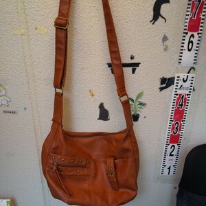  lady's shoulder bag 