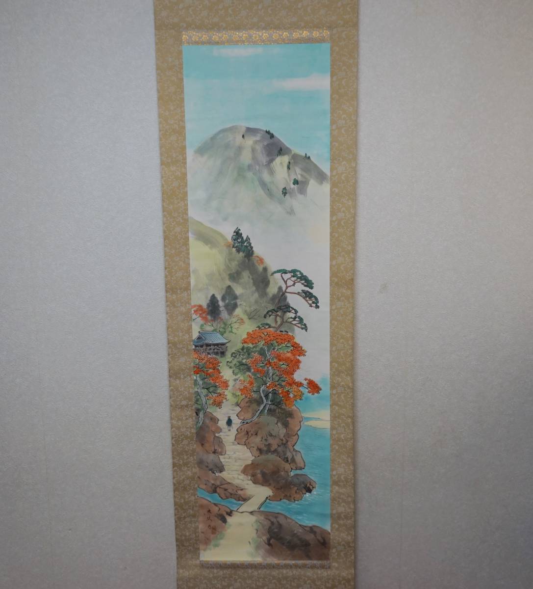 未使用品】掛軸 高原光嶺『菊花図』秋の掛軸 絹本 桐箱付 掛け軸