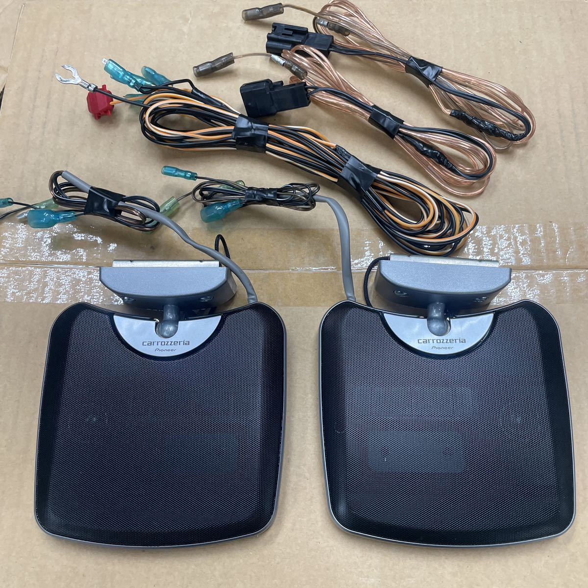 グリーン・ホワイト系 完成品♪ 美品 カロッツェリア TS-STH700