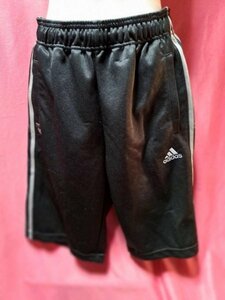 ＵＳＥＤ アディダス ハーフパンツ サイズＳ 黒系