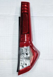 美品 TOYOTA ルーミー カスタム M900A M910A 右テールレンズ ランプ 81551-B1190 KOITO 220-69047 破損欠損無し LED点灯確認済み