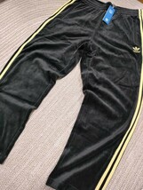 新品 定価22000 adidas ベロア ジャージ セットアップ M 黒×金 ブラック ジャケット パンツ メンズ 上下 アディダス オリジナルス 丸首_画像7