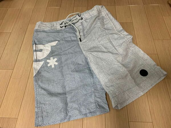 メンズ　G-STAR RAW サイズXS 短パン　薄手　裏地なし　グレー　中古　使用回数少　美品