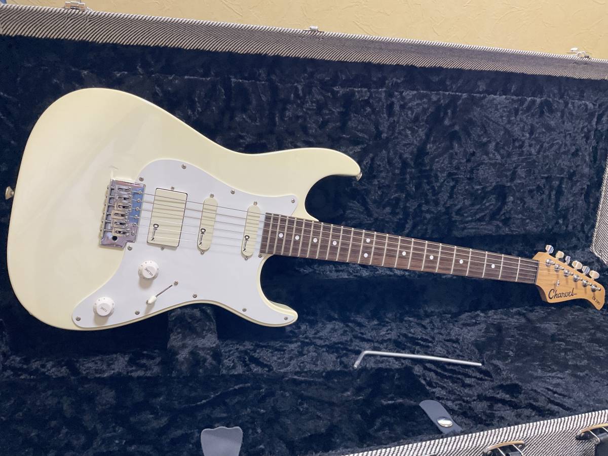 ヤフオク! -「charvel dinky」(ホビー、カルチャー) の落札相場・落札価格