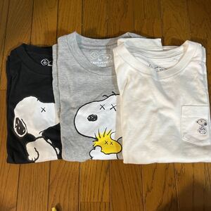 完売品 カウズ Tシャツ スヌーピー UT コラボTシャツ KAWS×PEANUTS ユニクロ UNIQLO tシャツ kaws 半袖Tシャツ SNOOPY ポケT 130