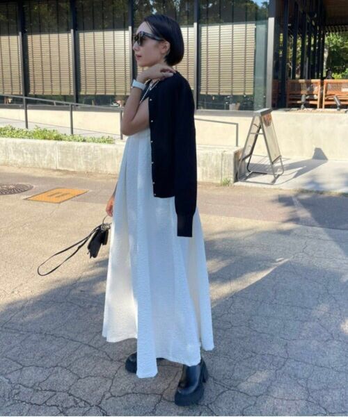 膨れジャガード生地 キャミソールワンピース