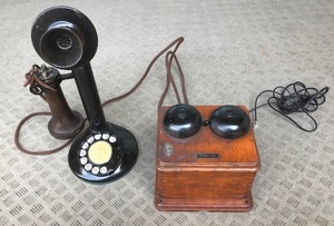 * past repair settled 2 number automatic type desk telephone machine past disassembly service completed modular jack war front Taisho Showa era the first period antique telephone machine black telephone Tonari no Totoro 